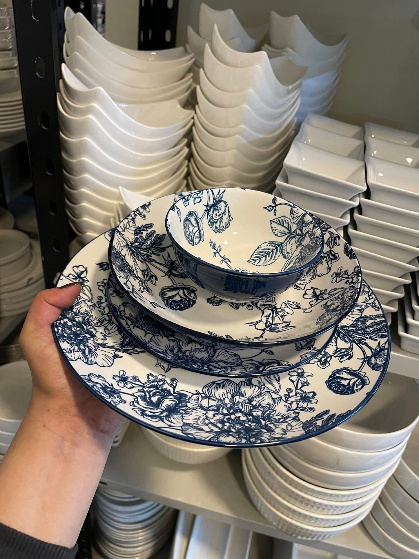 Gupan blue- porcelain  dinner set