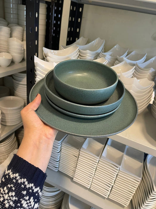 Olive matte- porcelain dinner set
