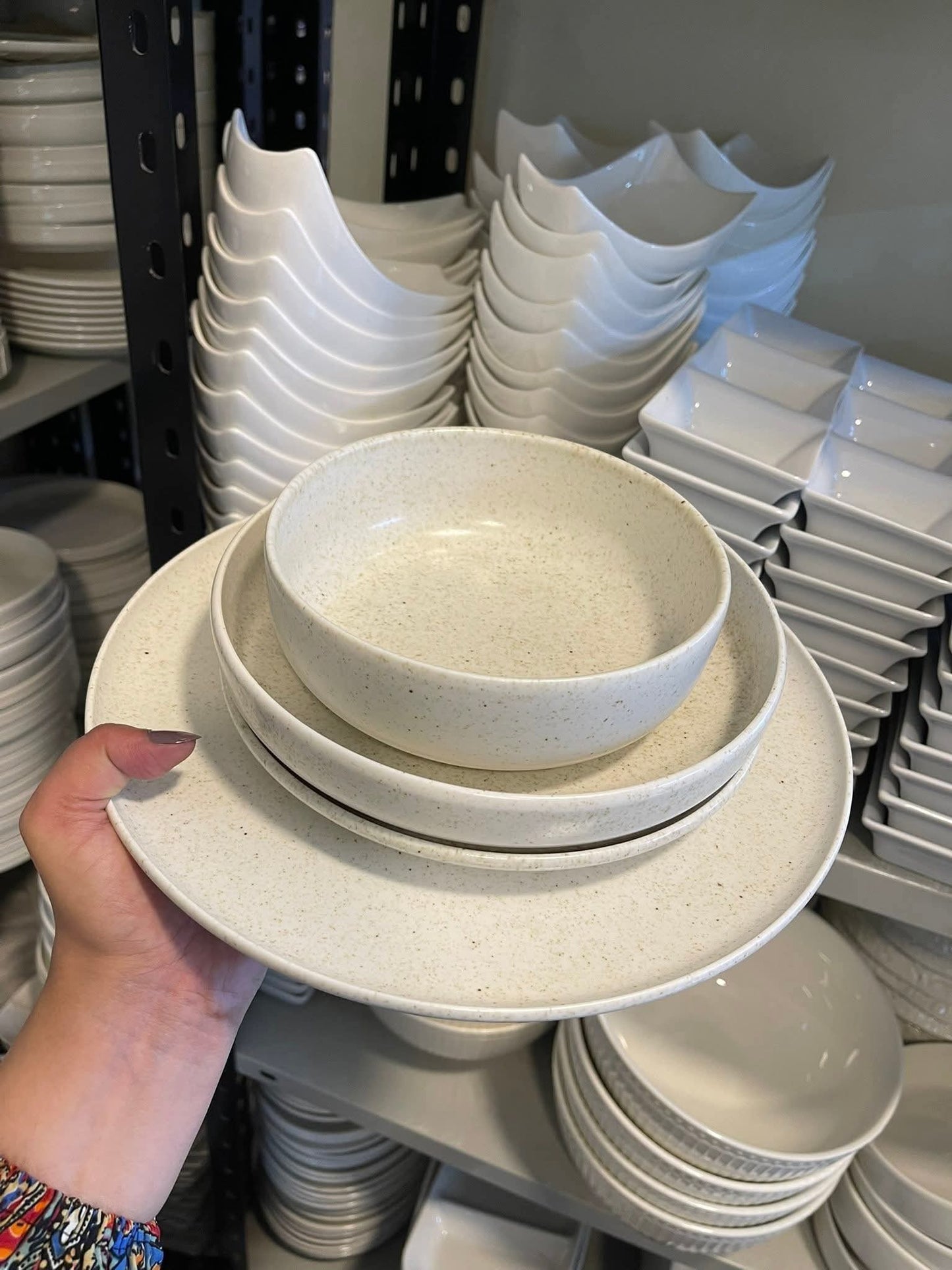 Beige matte- porcelain dinner set