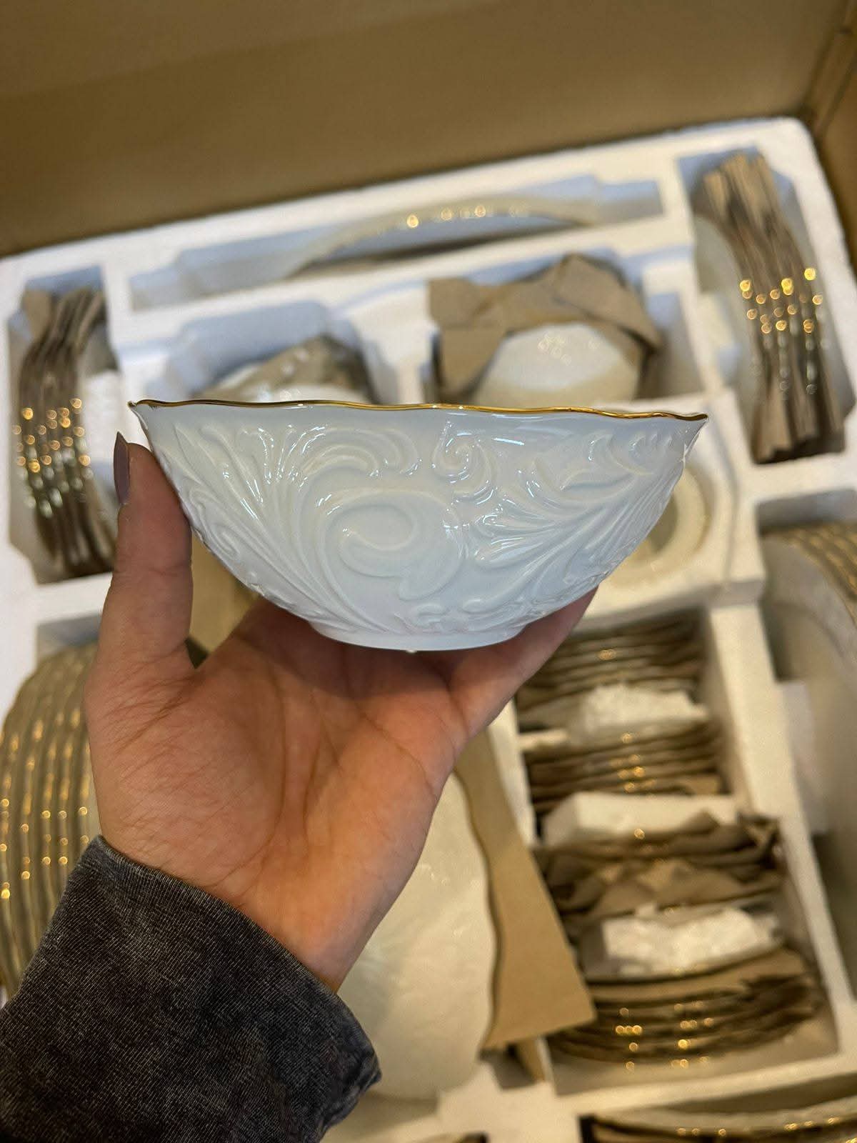 Rosen 68 pcs dinner set